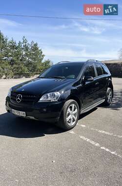 Внедорожник / Кроссовер Mercedes-Benz M-Class 2006 в 