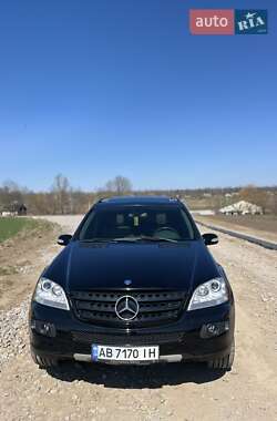 Внедорожник / Кроссовер Mercedes-Benz M-Class 2006 в 