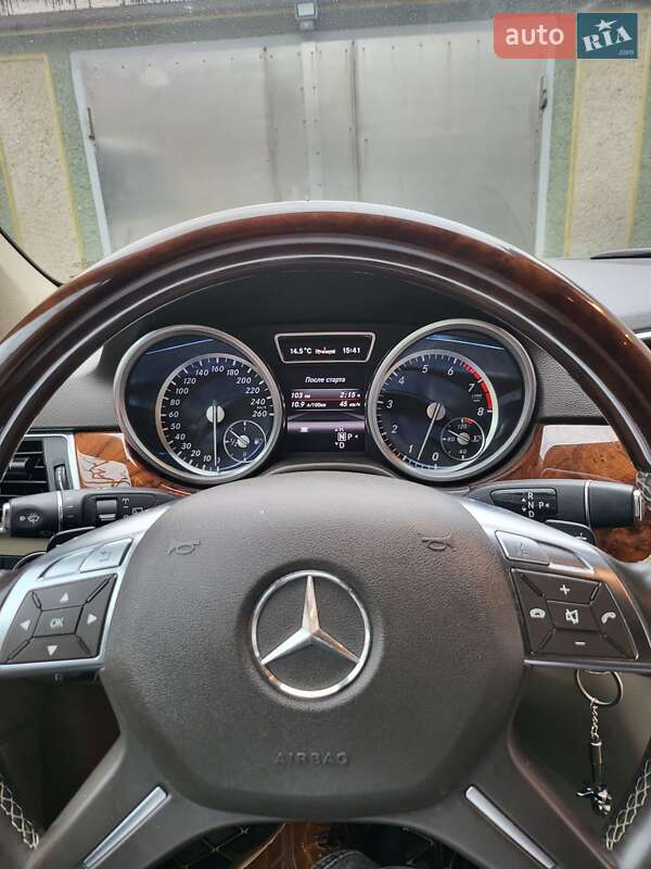 Внедорожник / Кроссовер Mercedes-Benz M-Class 2013 в Мукачево