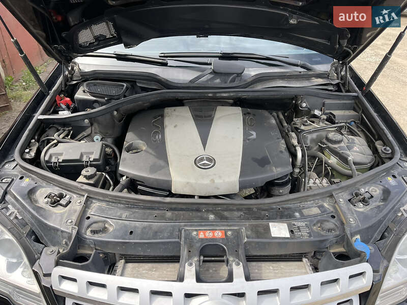 Внедорожник / Кроссовер Mercedes-Benz M-Class 2010 в Черновцах фото 13 Внедорожник / Кроссовер Mercedes-Benz M-Class 2010 в Черновцах