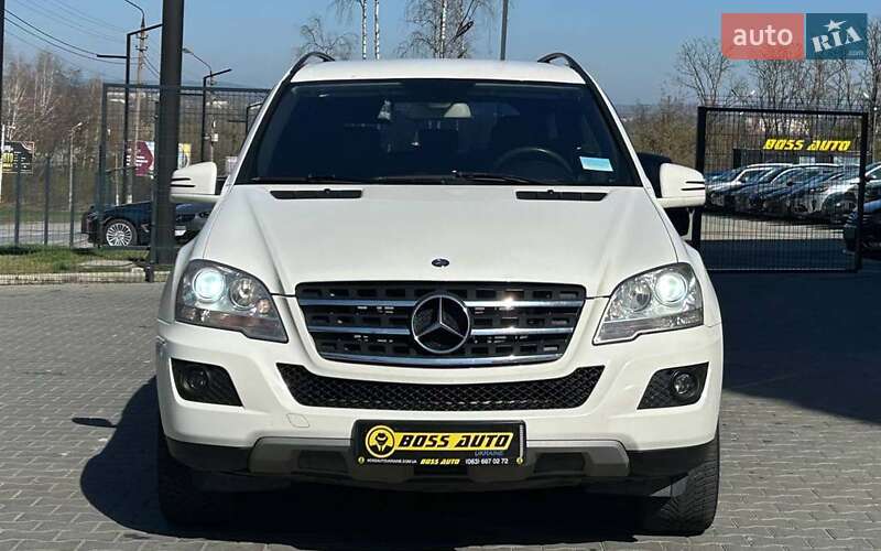 Внедорожник / Кроссовер Mercedes-Benz M-Class 2010 в Черновцах фото 2 Внедорожник / Кроссовер Mercedes-Benz M-Class 2010 в Черновцах