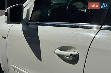 Позашляховик / Кросовер Mercedes-Benz M-Class 2010 в 