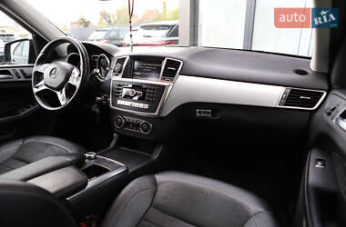 Внедорожник / Кроссовер Mercedes-Benz M-Class 2014 в 