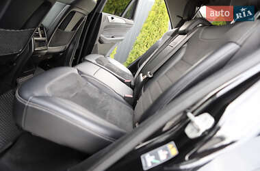 Внедорожник / Кроссовер Mercedes-Benz M-Class 2014 в 