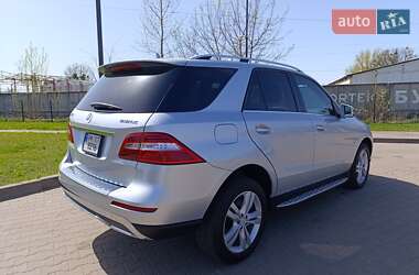 Внедорожник / Кроссовер Mercedes-Benz M-Class 2012 в 