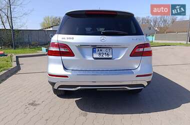 Внедорожник / Кроссовер Mercedes-Benz M-Class 2012 в 