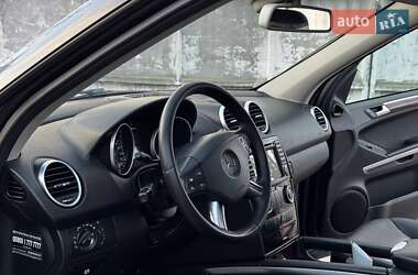 Внедорожник / Кроссовер Mercedes-Benz M-Class 2007 в 