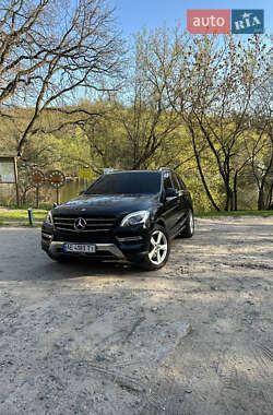 Внедорожник / Кроссовер Mercedes-Benz M-Class 2012 в 