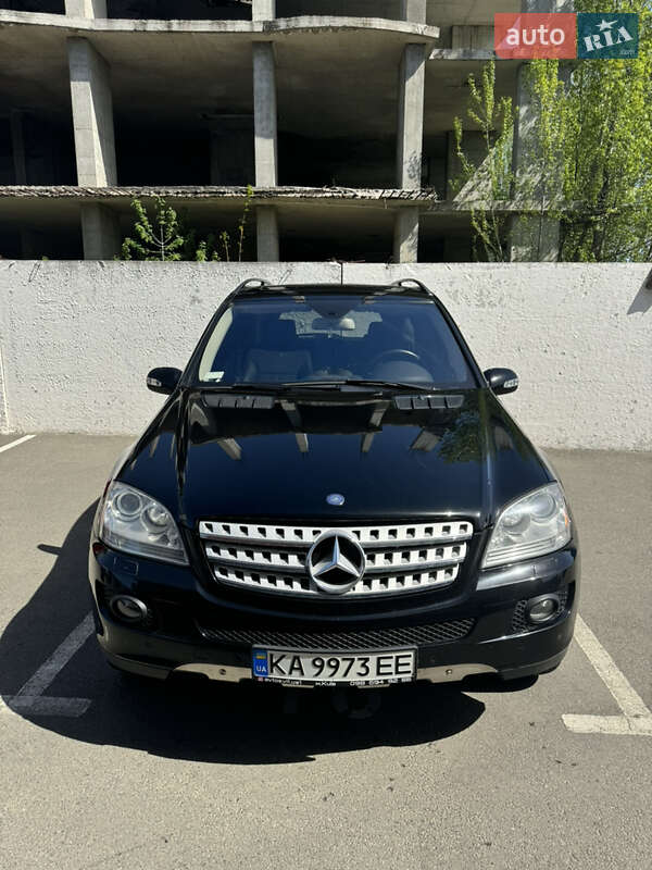 Mercedes-Benz M-Class 2008