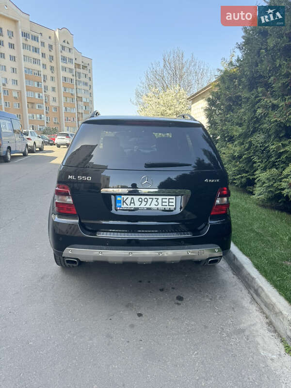 Внедорожник / Кроссовер Mercedes-Benz M-Class 2008 в Киеве