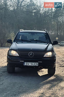 Позашляховик / Кросовер Mercedes-Benz M-Class 2001 в 
