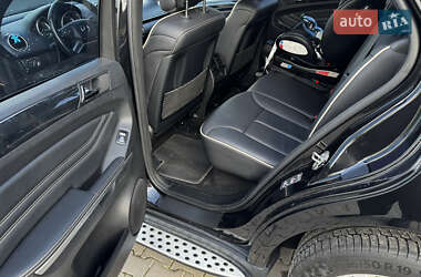 Внедорожник / Кроссовер Mercedes-Benz M-Class 2011 в 