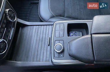 Внедорожник / Кроссовер Mercedes-Benz M-Class 2013 в 