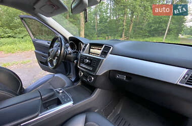 Внедорожник / Кроссовер Mercedes-Benz M-Class 2013 в 