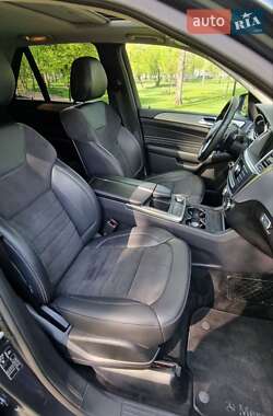 Внедорожник / Кроссовер Mercedes-Benz M-Class 2013 в 