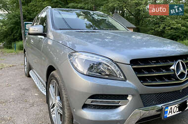 Внедорожник / Кроссовер Mercedes-Benz M-Class 2013 в 