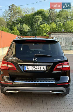 Внедорожник / Кроссовер Mercedes-Benz M-Class 2013 в 