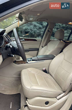 Внедорожник / Кроссовер Mercedes-Benz M-Class 2015 в 