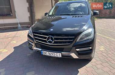 Внедорожник / Кроссовер Mercedes-Benz M-Class 2014 в 