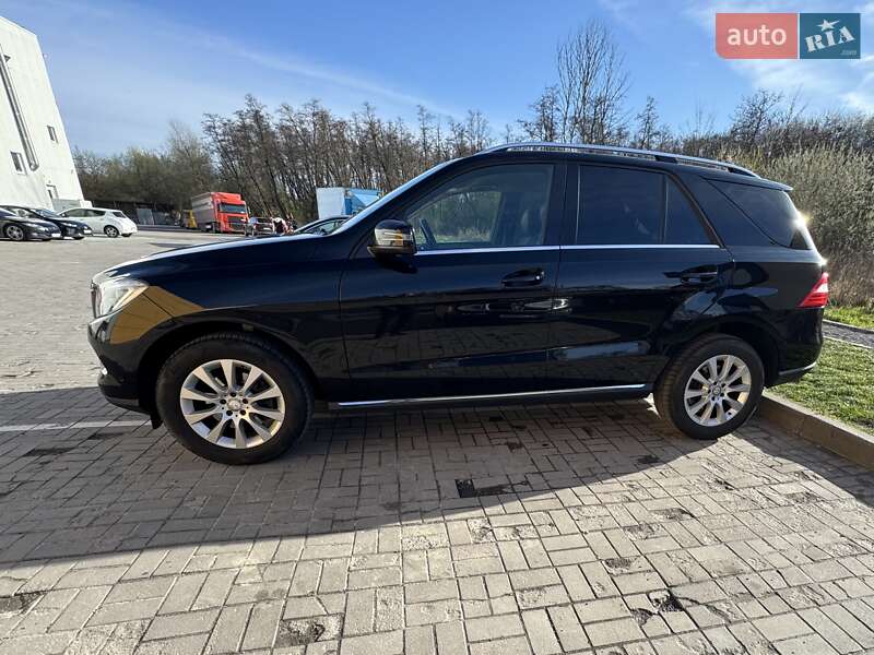 Позашляховик / Кросовер Mercedes-Benz M-Class 2014 в Львові