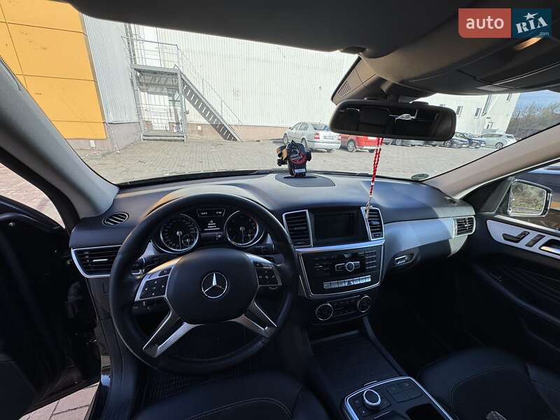 Позашляховик / Кросовер Mercedes-Benz M-Class 2014 в Львові