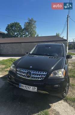 Внедорожник / Кроссовер Mercedes-Benz M-Class 2008 в 