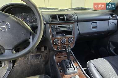 Позашляховик / Кросовер Mercedes-Benz M-Class 2003 в 
