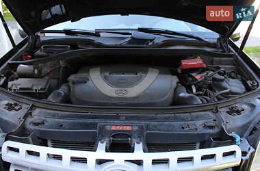 Внедорожник / Кроссовер Mercedes-Benz M-Class 2010 в 