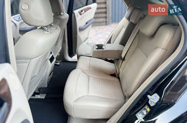 Внедорожник / Кроссовер Mercedes-Benz M-Class 2012 в 