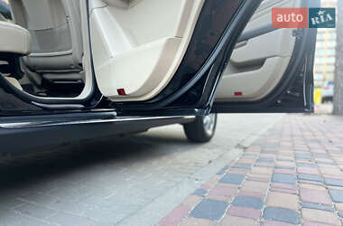 Внедорожник / Кроссовер Mercedes-Benz M-Class 2012 в 