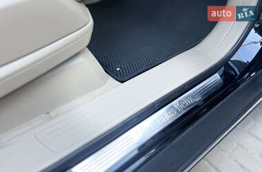 Внедорожник / Кроссовер Mercedes-Benz M-Class 2012 в 