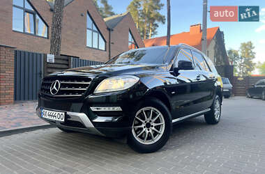 Внедорожник / Кроссовер Mercedes-Benz M-Class 2012 в 
