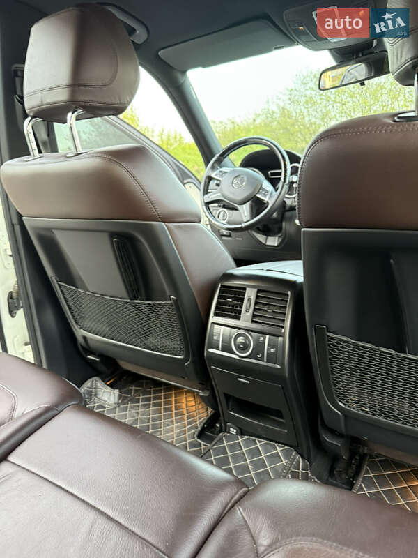 Внедорожник / Кроссовер Mercedes-Benz M-Class 2013 в Днепре