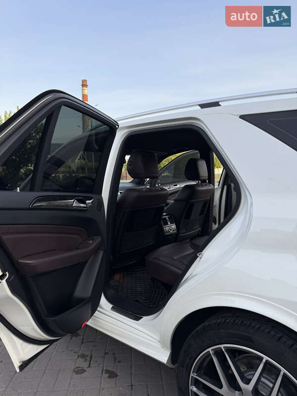 Внедорожник / Кроссовер Mercedes-Benz M-Class 2013 в Днепре