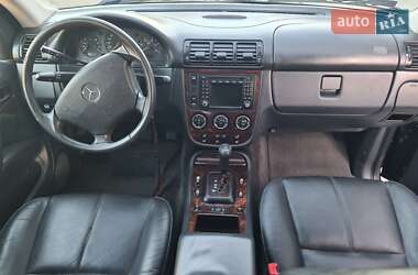 Позашляховик / Кросовер Mercedes-Benz M-Class 2004 в 