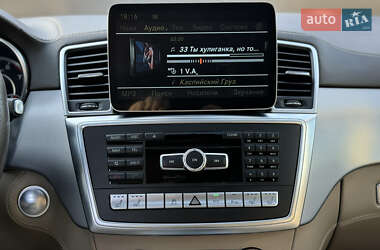 Внедорожник / Кроссовер Mercedes-Benz M-Class 2012 в 