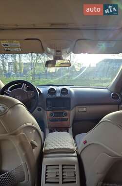 Внедорожник / Кроссовер Mercedes-Benz M-Class 2008 в 