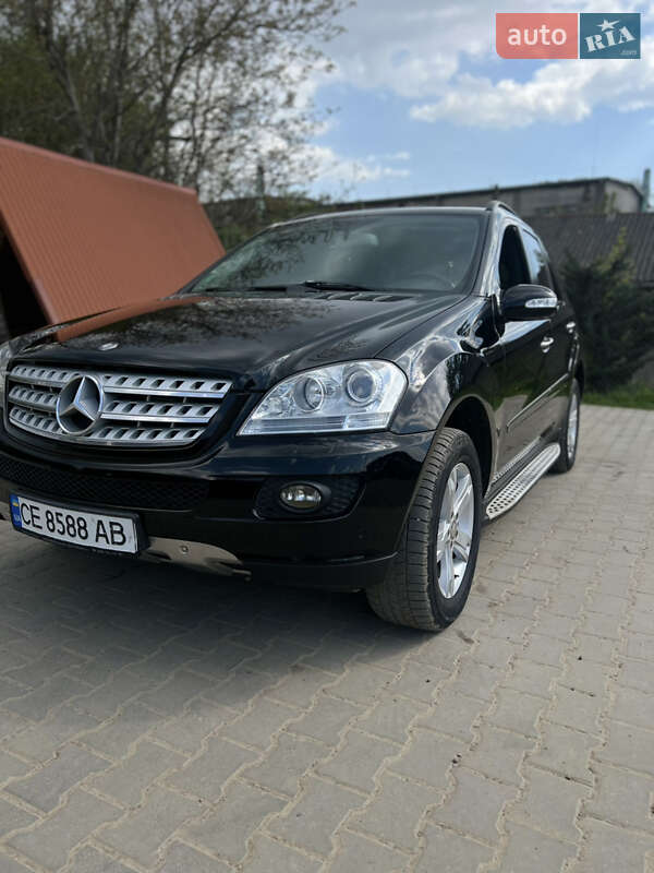Внедорожник / Кроссовер Mercedes-Benz M-Class 2008 в 