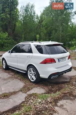 Внедорожник / Кроссовер Mercedes-Benz M-Class 2014 в 