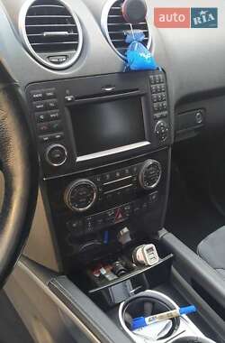 Внедорожник / Кроссовер Mercedes-Benz M-Class 2008 в 