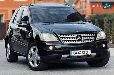 Позашляховик / Кросовер Mercedes-Benz M-Class 2005 в 