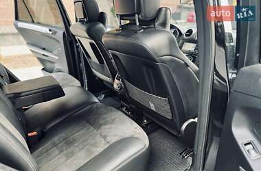 Позашляховик / Кросовер Mercedes-Benz M-Class 2005 в 