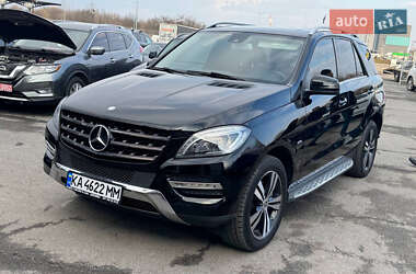 Позашляховик / Кросовер Mercedes-Benz M-Class 2011 в 