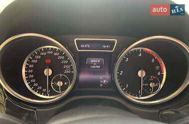 Внедорожник / Кроссовер Mercedes-Benz M-Class 2014 в 