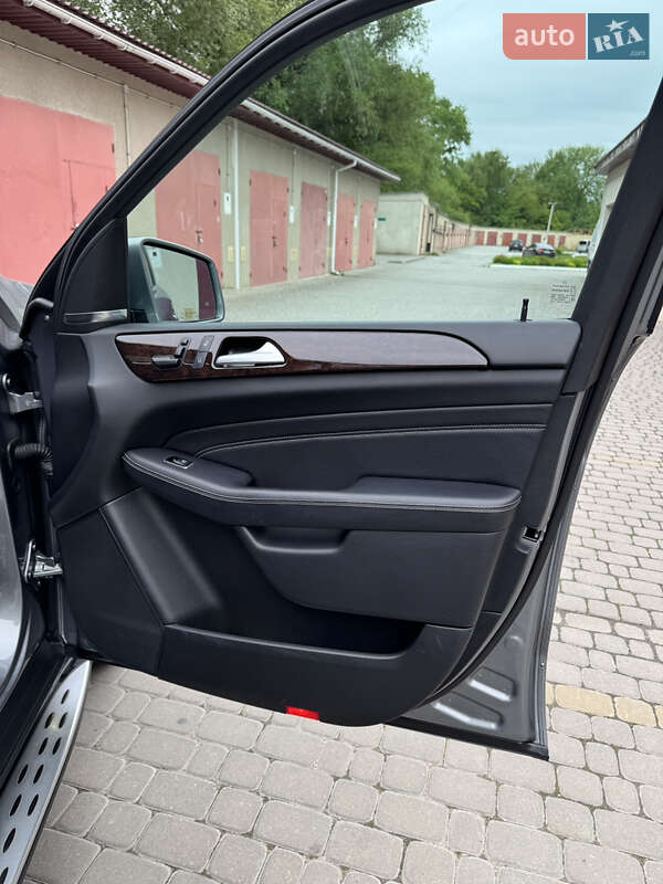 Внедорожник / Кроссовер Mercedes-Benz M-Class 2013 в Каменец-Подольском