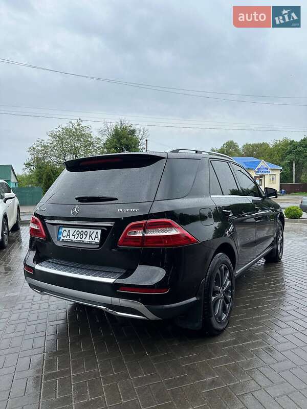 Внедорожник / Кроссовер Mercedes-Benz M-Class 2013 в Днепре фото 3 Внедорожник / Кроссовер Mercedes-Benz M-Class 2013 в Днепре