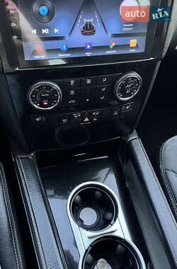 Позашляховик / Кросовер Mercedes-Benz M-Class 2007 в 