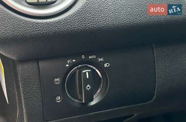 Внедорожник / Кроссовер Mercedes-Benz M-Class 2011 в 
