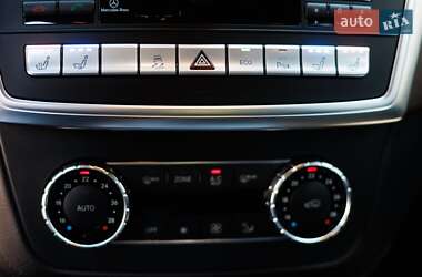 Внедорожник / Кроссовер Mercedes-Benz M-Class 2012 в 