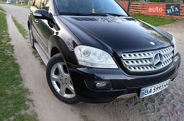 Внедорожник / Кроссовер Mercedes-Benz M-Class 2007 в 